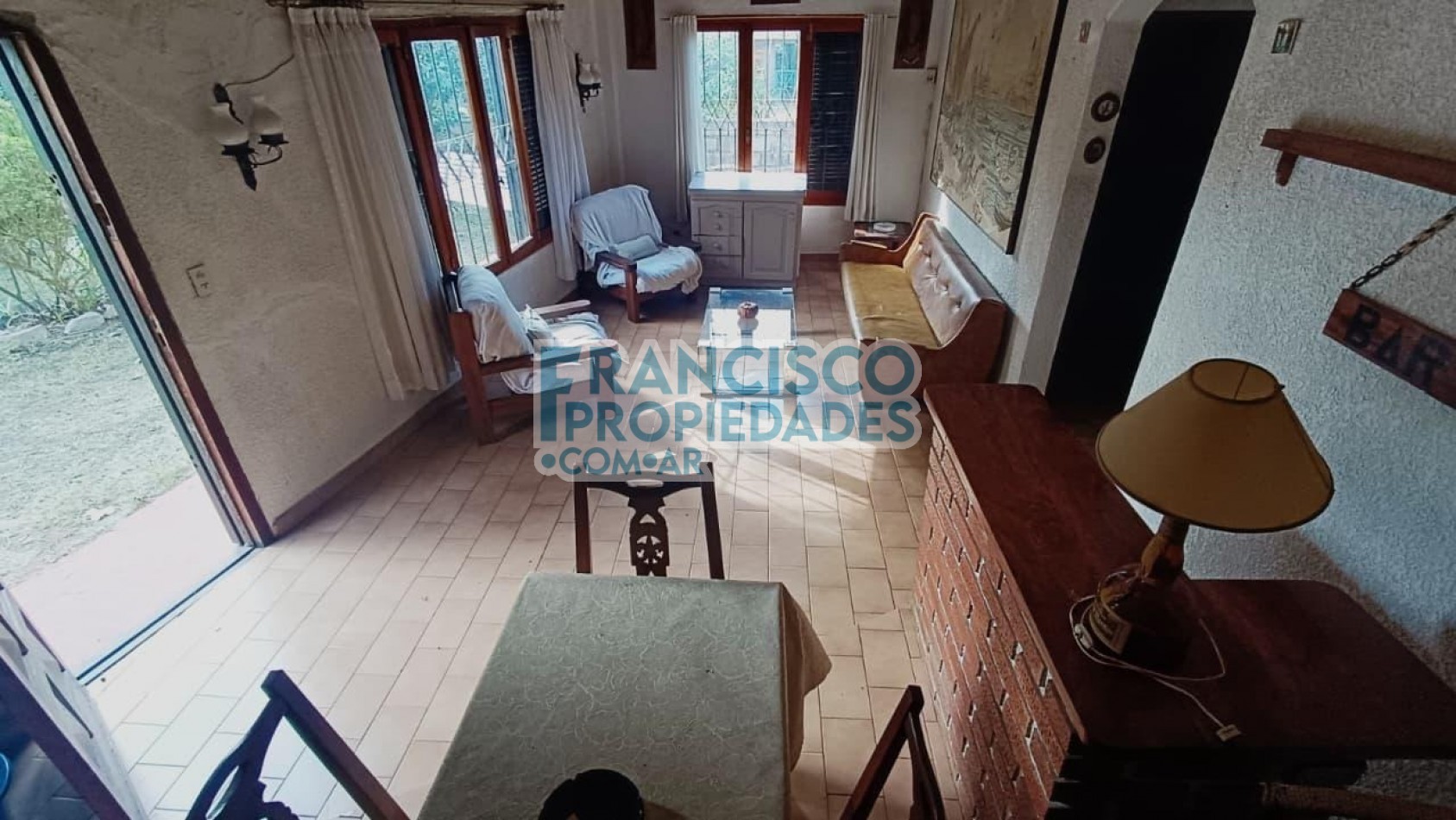 Casa con amplio lote - Zona Sur, Villa Gesell