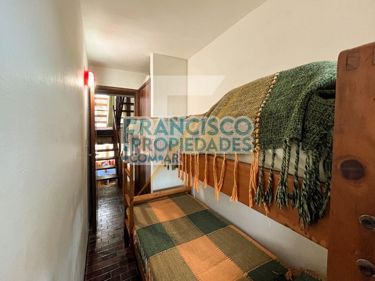 Departamento tipo triplex - Zona sur de Villa Gesell